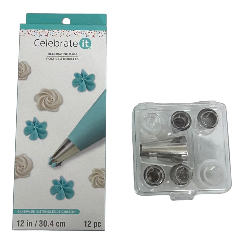 Celebrate It Icing Piping Bags and Tips Set Cake Decorating Kit EUC